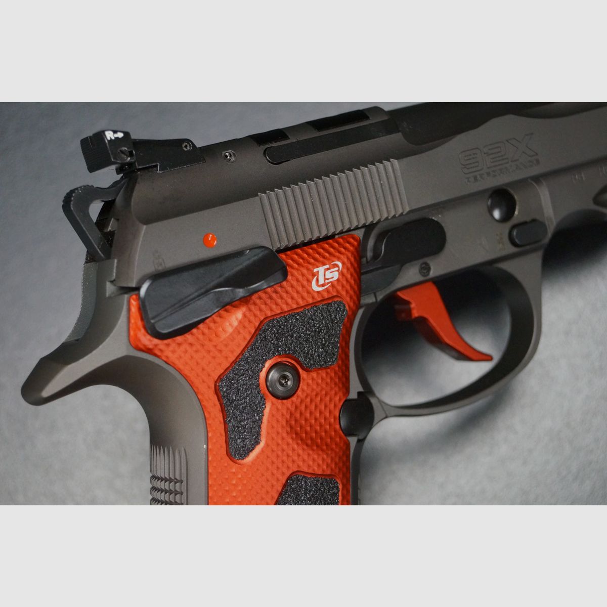 Beretta 92X Performance Dark Series Red, Bild 3 von 9