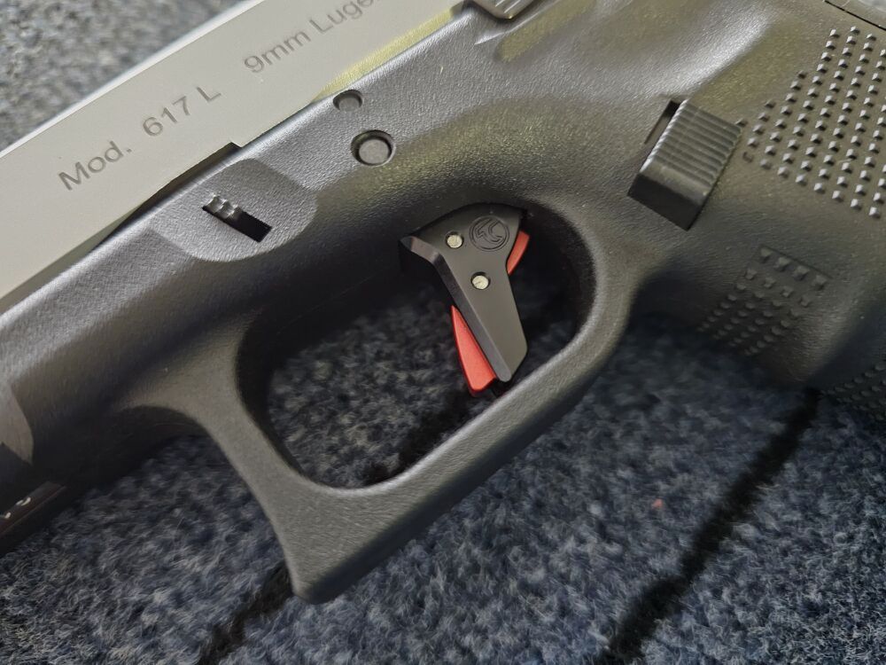 RBF Custom GLOCK 617L 9mm Luger mit M.O.S. Platte