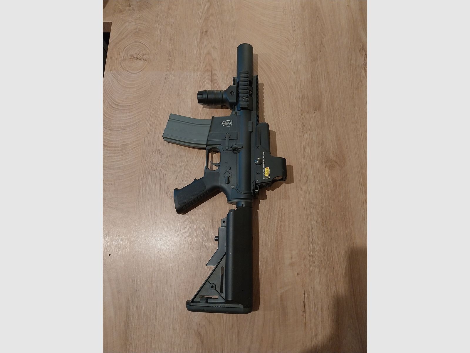 Umarex Elite Force EF18