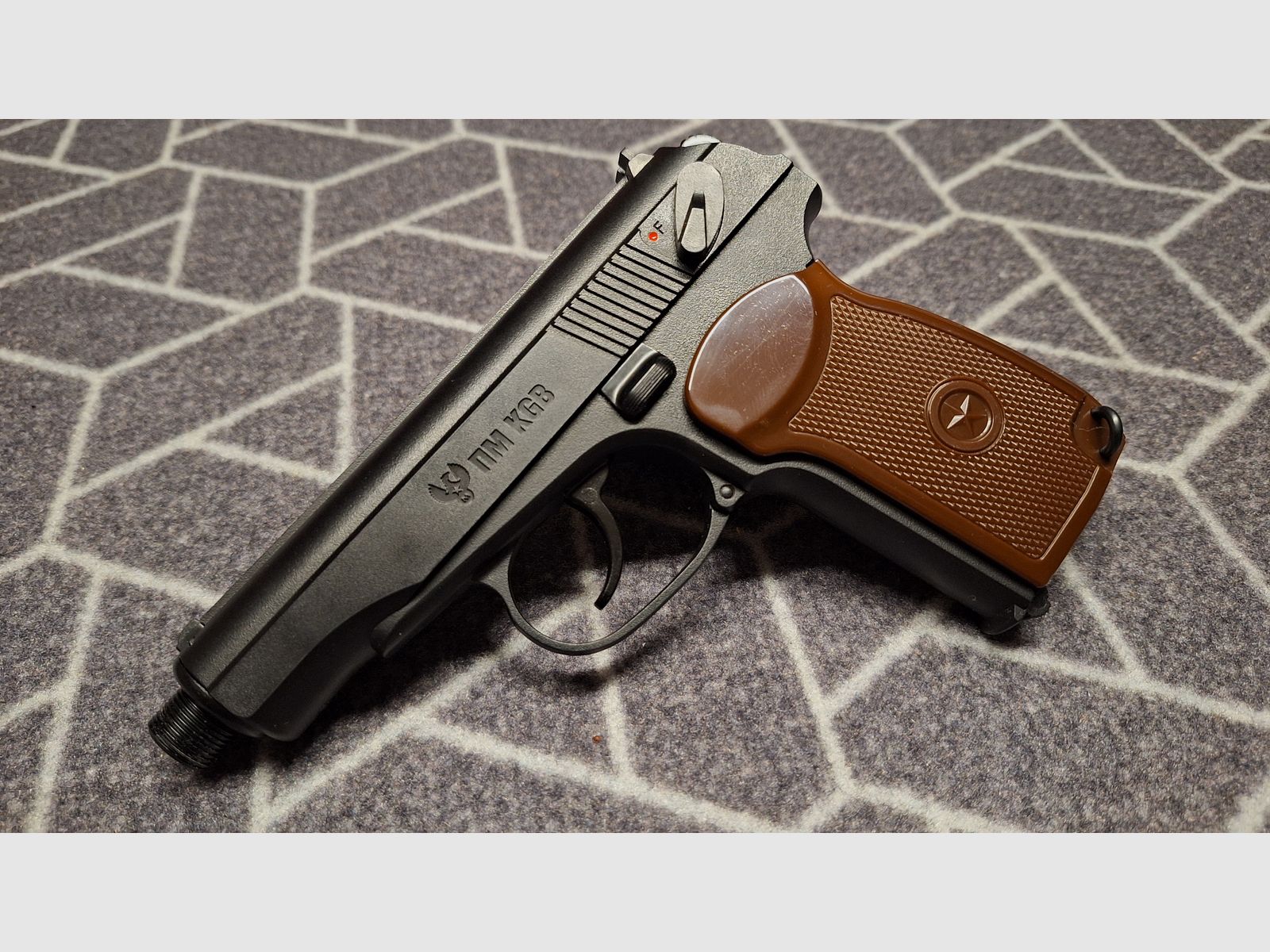 Umarex Legends PM KGB - Pistola Co2 4,5 mm NUOVA!