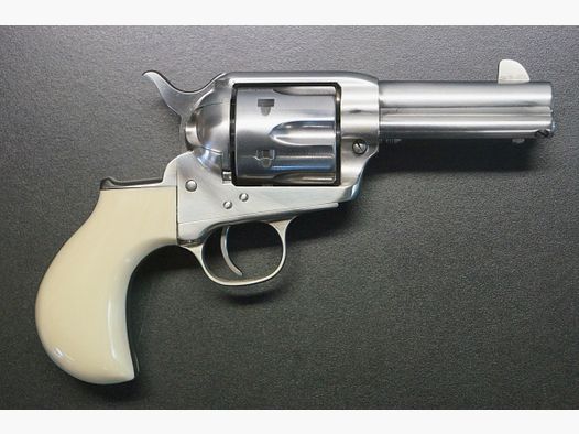 Uberti 1873 Thunderer Doc Holiday