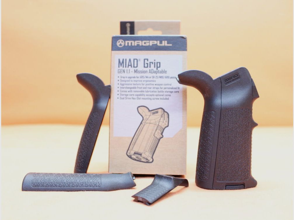 Magpul AR-15 : Poignée de pistolet Magpul MIAD (MAG520-BLK) Kit de base modulaire en polymère noir