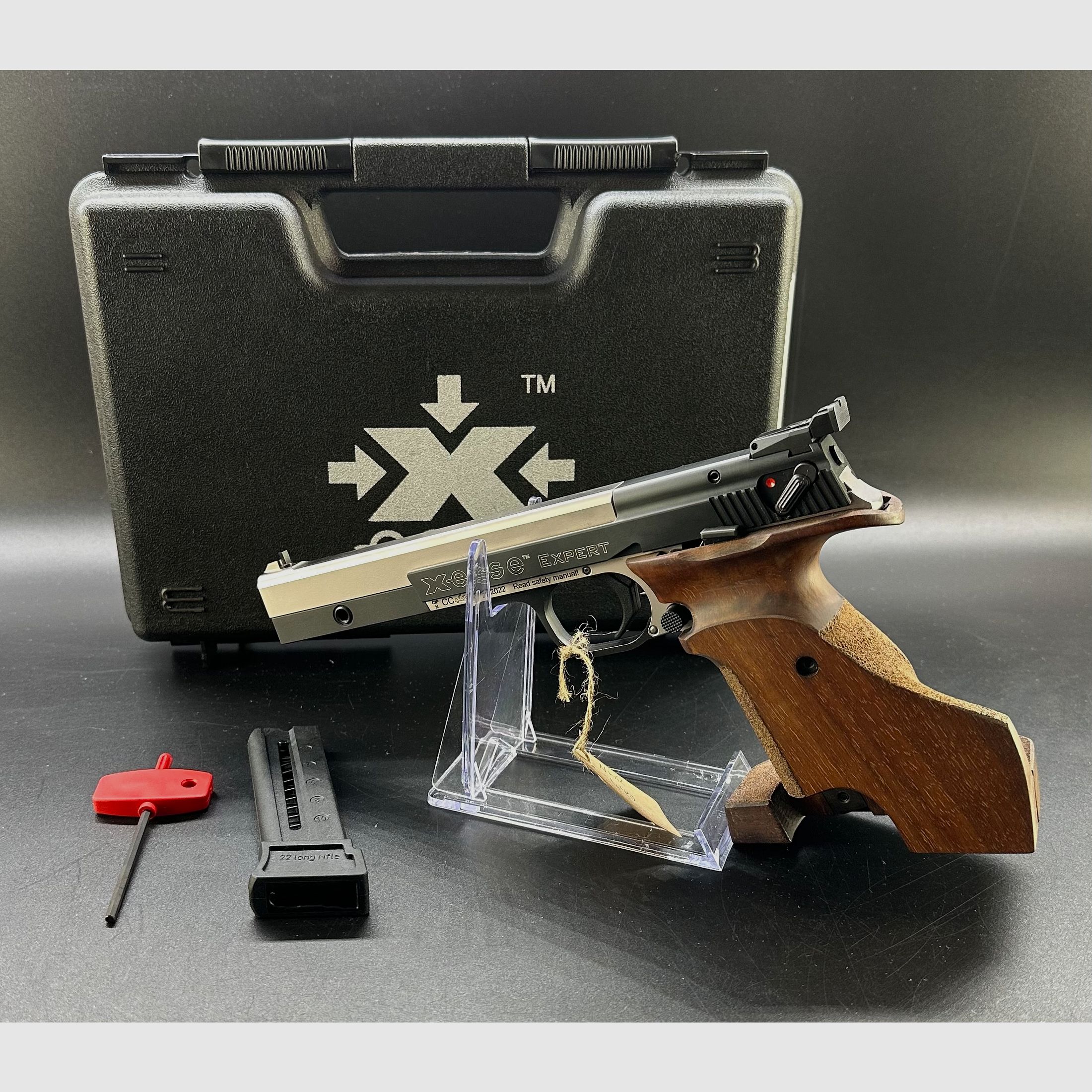 Demonstration weapon Hämmerli semi-automatic pistol XESSE SF Expert Black .22 lr