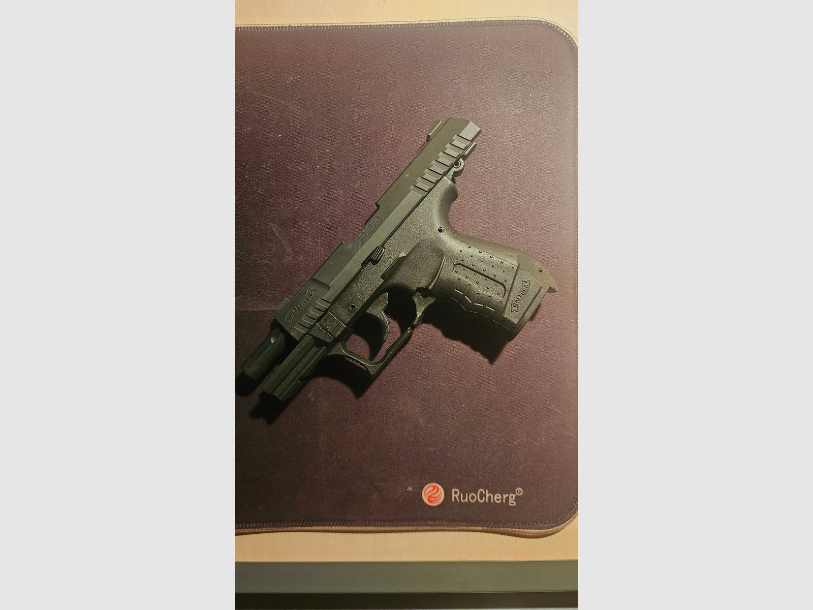 P22 pistolet d'alarme de Walther