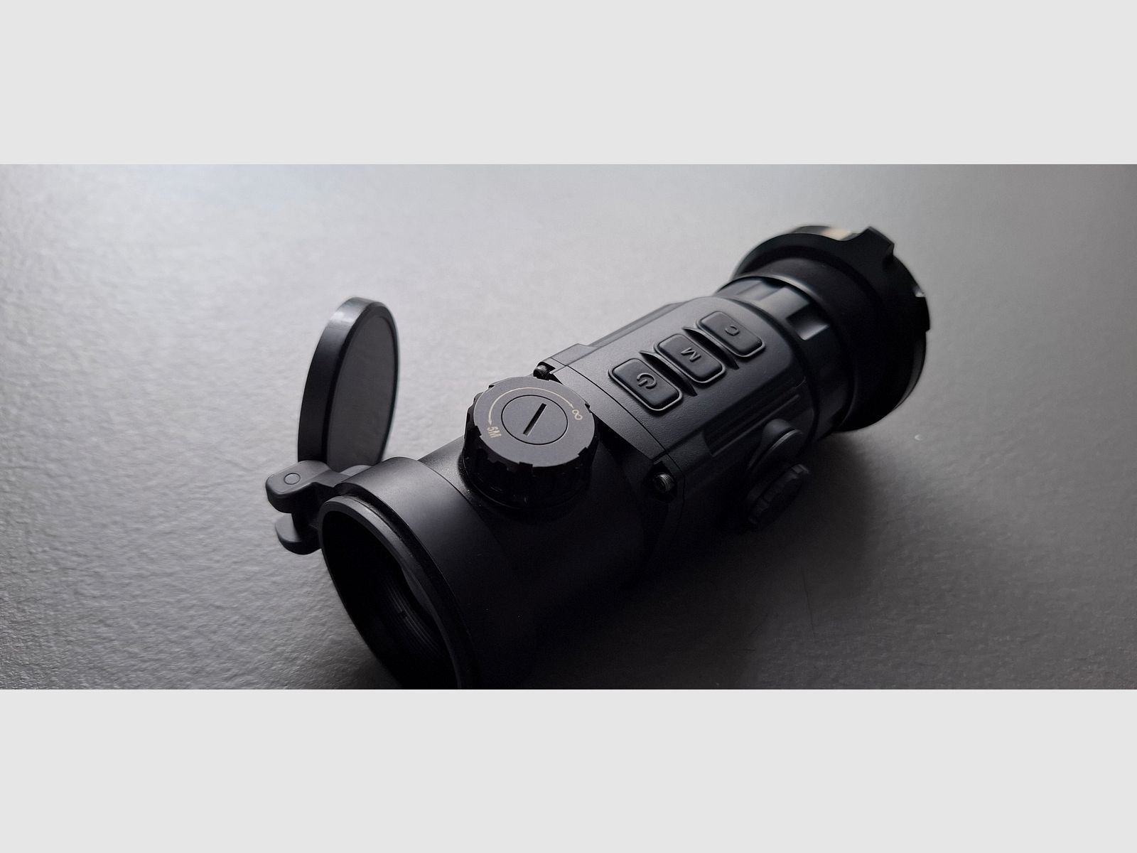 Lahoux Clip Elite 50 thermal imaging attachment, not Nocpix, ThermTec, HIKmicro,