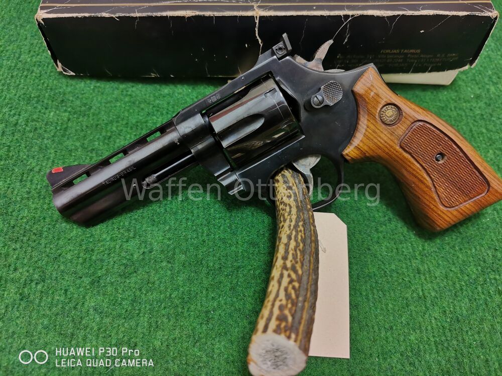 Taurus M 689