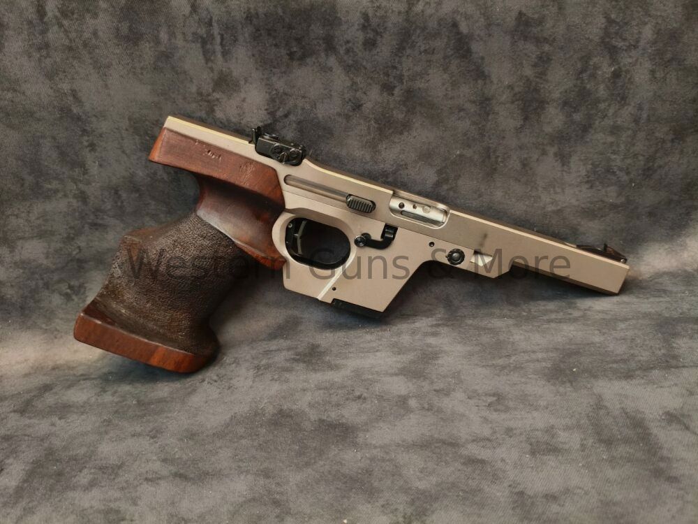 Walther GSP Sport-Matchpistole Kal.22lr. mattvernickelt