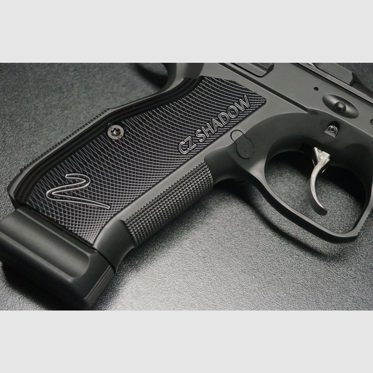 CZ Shadow 2 Black, Bild 4 von 9