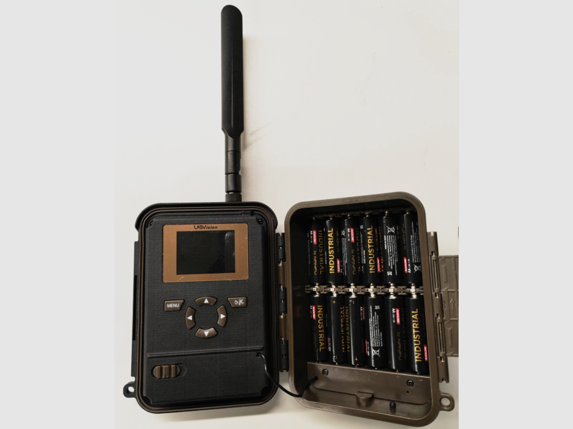 Uovision UM595-4G Black Fototrappola / telecamera di sorveglianza, immagine 2 di 3