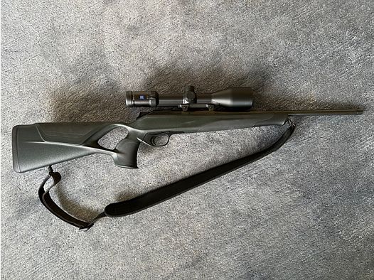 Blaser R8 Professional Success  (links) 
