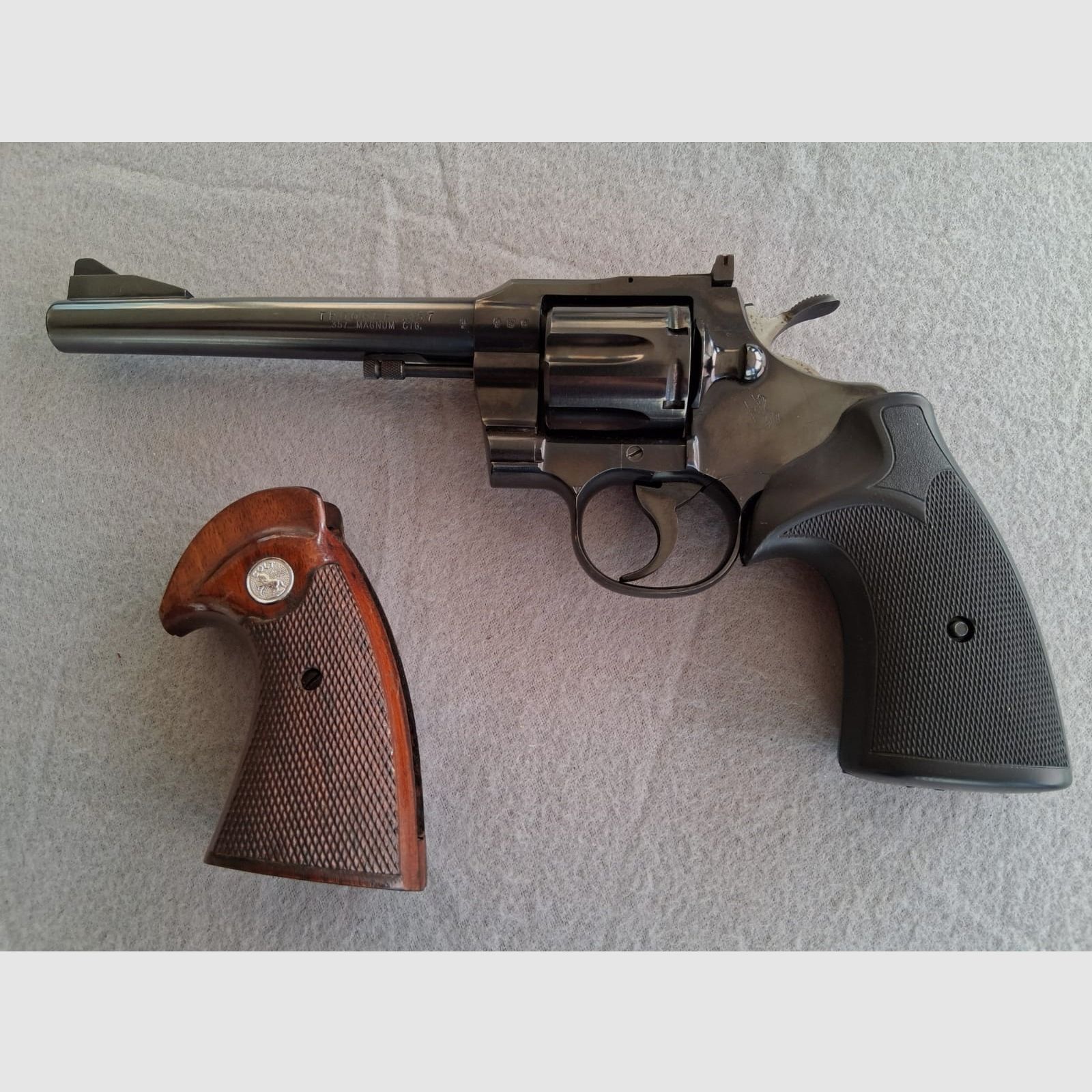Revolver .357Magnun Colt Trooper