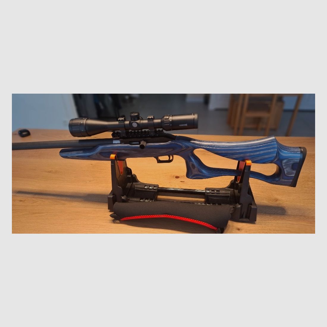 Magnum Research MLR-1722 blau