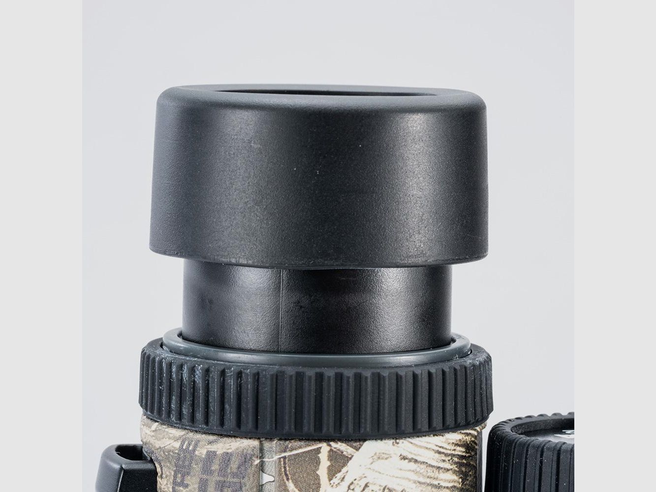 Vanguard Vesta 10x42mm Realtree Fernglas, Bild 2 von 6