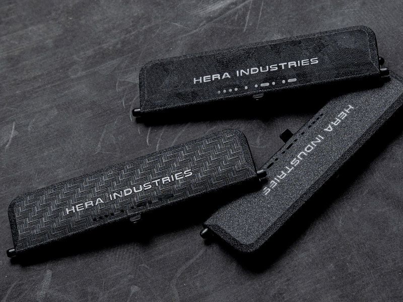 HERA ARMS AR15 Dust Cover, nueva generación camuflaje negro