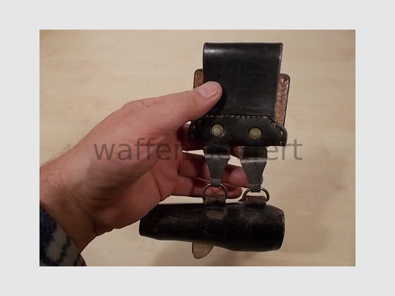 MAB D Franse pistool Duitse politietas