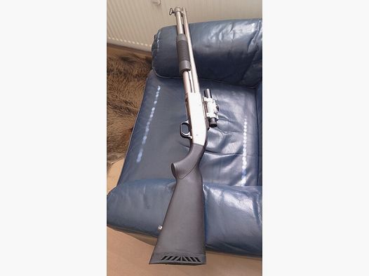 Repetierflinte Mossberg Stainless