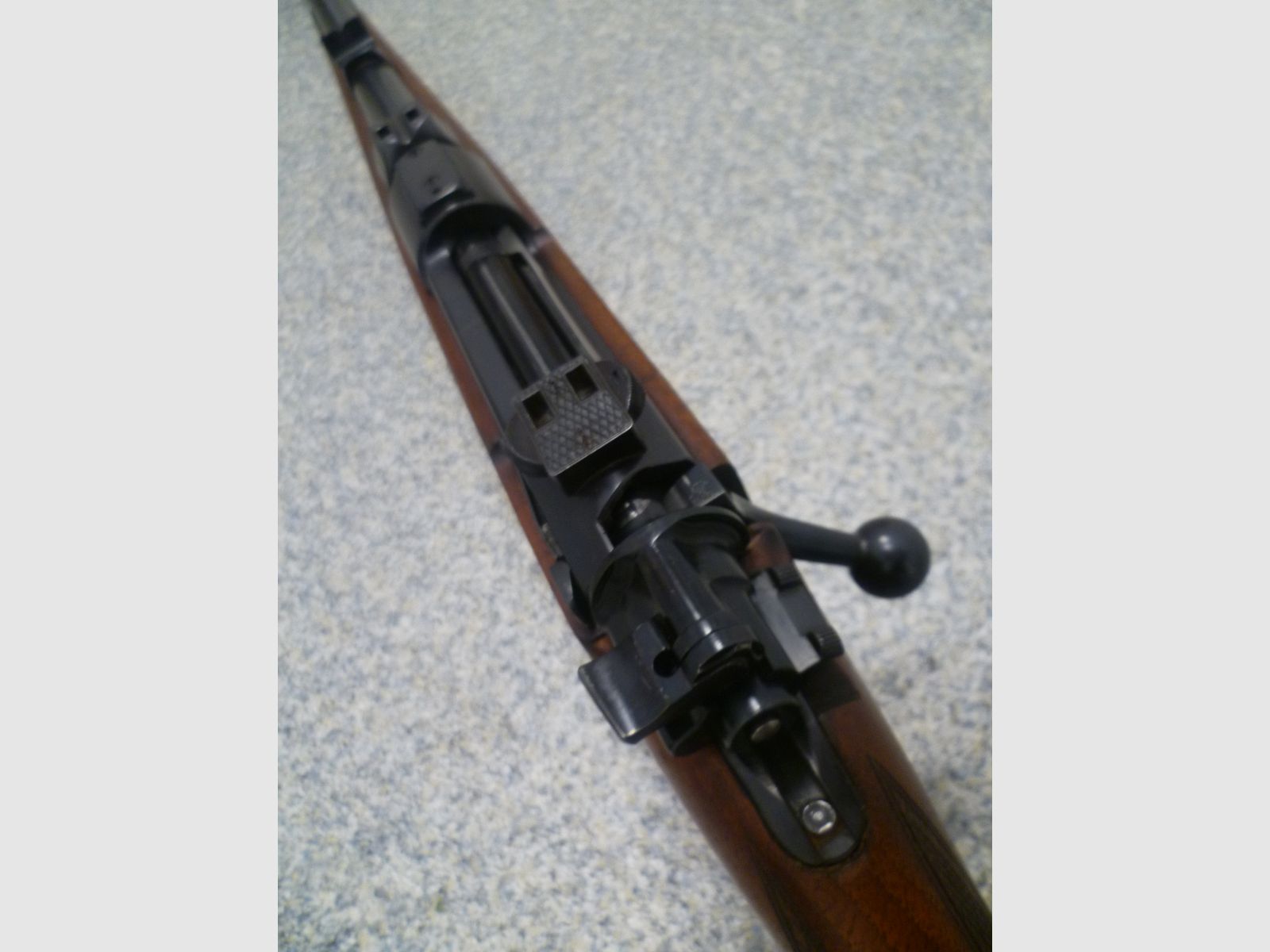 Repeater rifle Brenneke 9.3x64