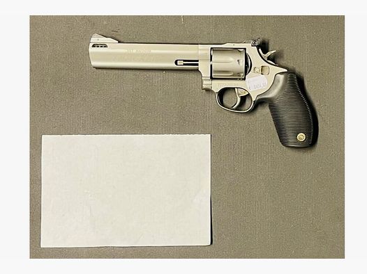 Taurus Revolver Tracker Titanio