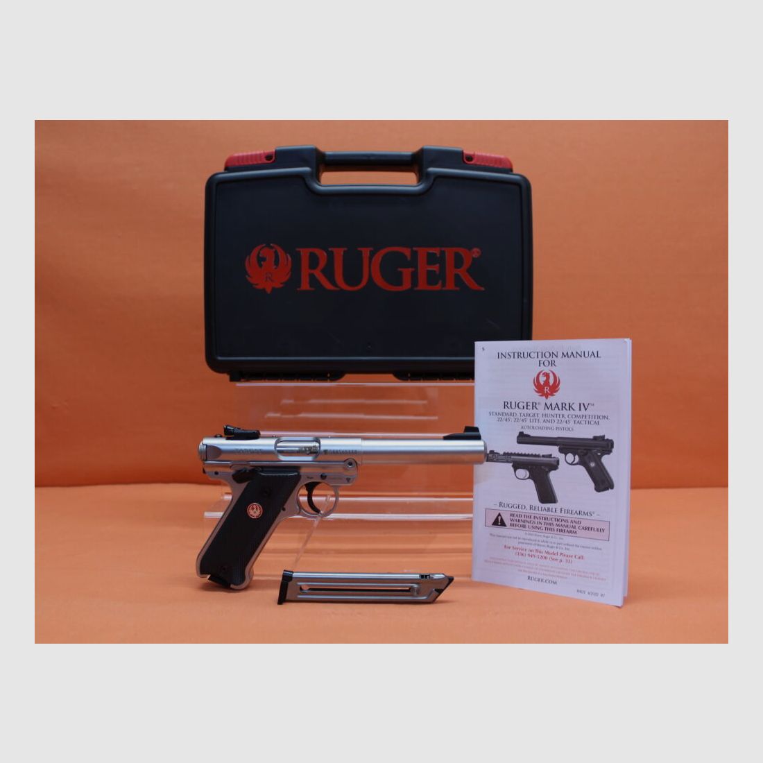 Pistolet Ruger Ha. .22lr Ruger MARK IV Target Acier inoxydable 5,5" Canon / Canon Bull (.22lfB/.22L.R. MK4)