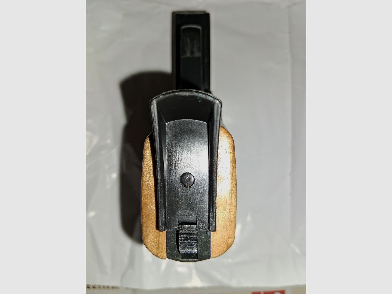 Uwaga kolekcjonerzy!!! Rhöner SM 15 (PTB-83), drewniane okładziny chwytu, zapasowy magazynek, stan TOP