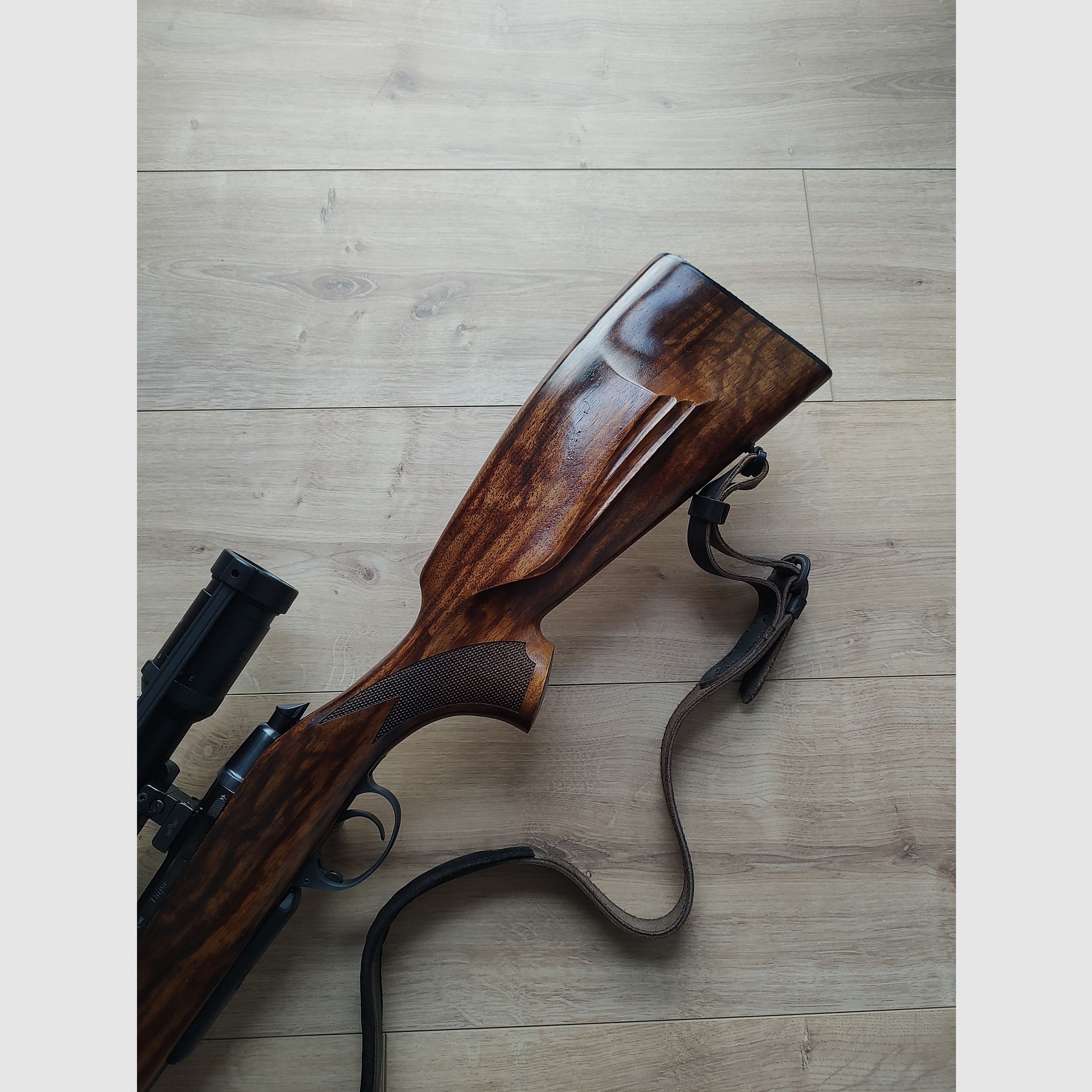 Antonio Zoli AZ1900 Bavaria Taiga Laserwood herhalingsgeweer (.30-06 Sp.) - als nieuw