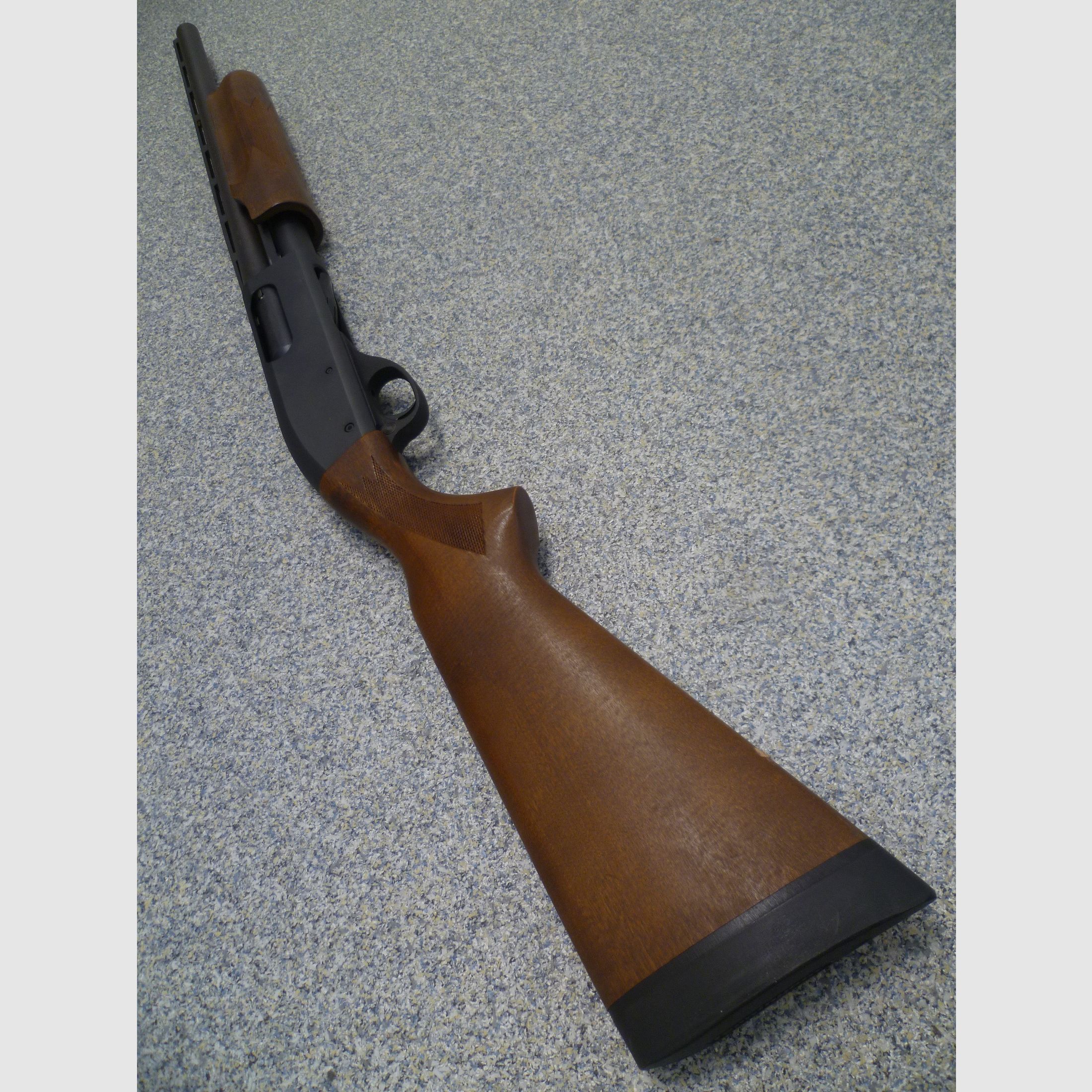 Repetierflinte Remington 870 Express Magnum 12/76