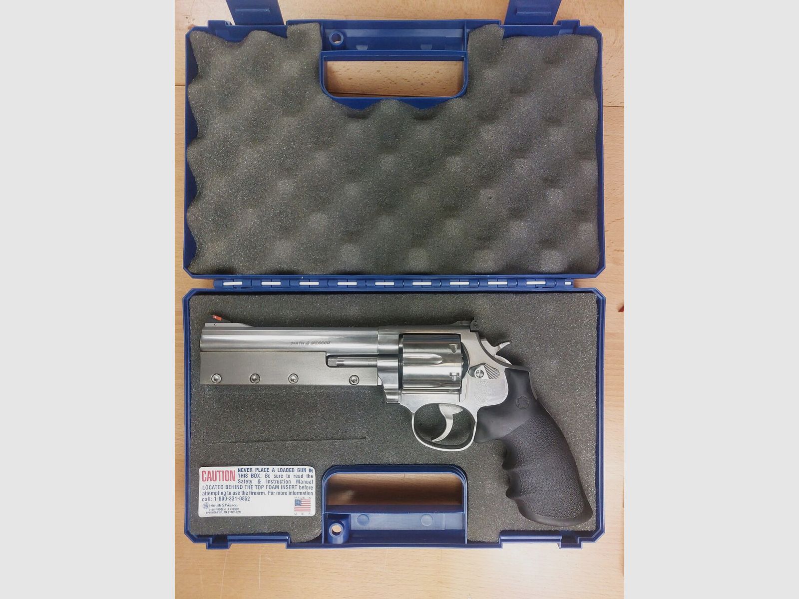 Smith & Wesson, USA 686-5