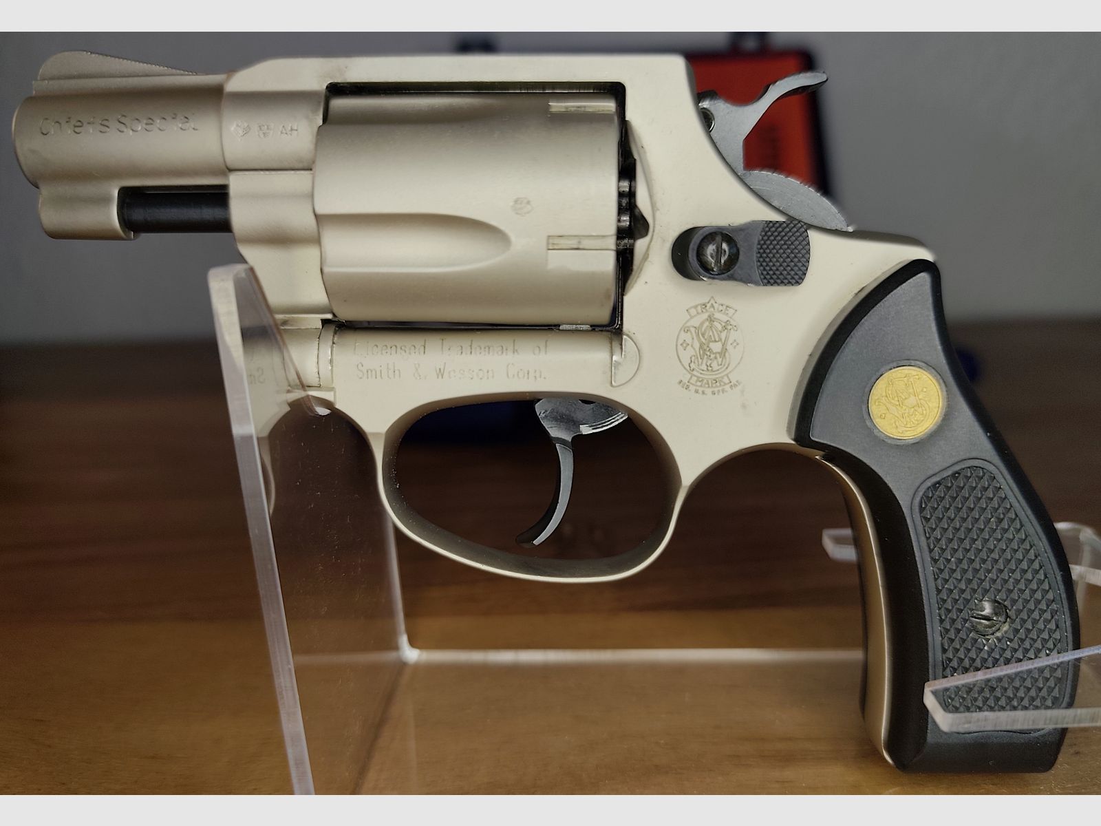 Smith & Wesson Chiefs Special blank firing revolver 9mm R.K.