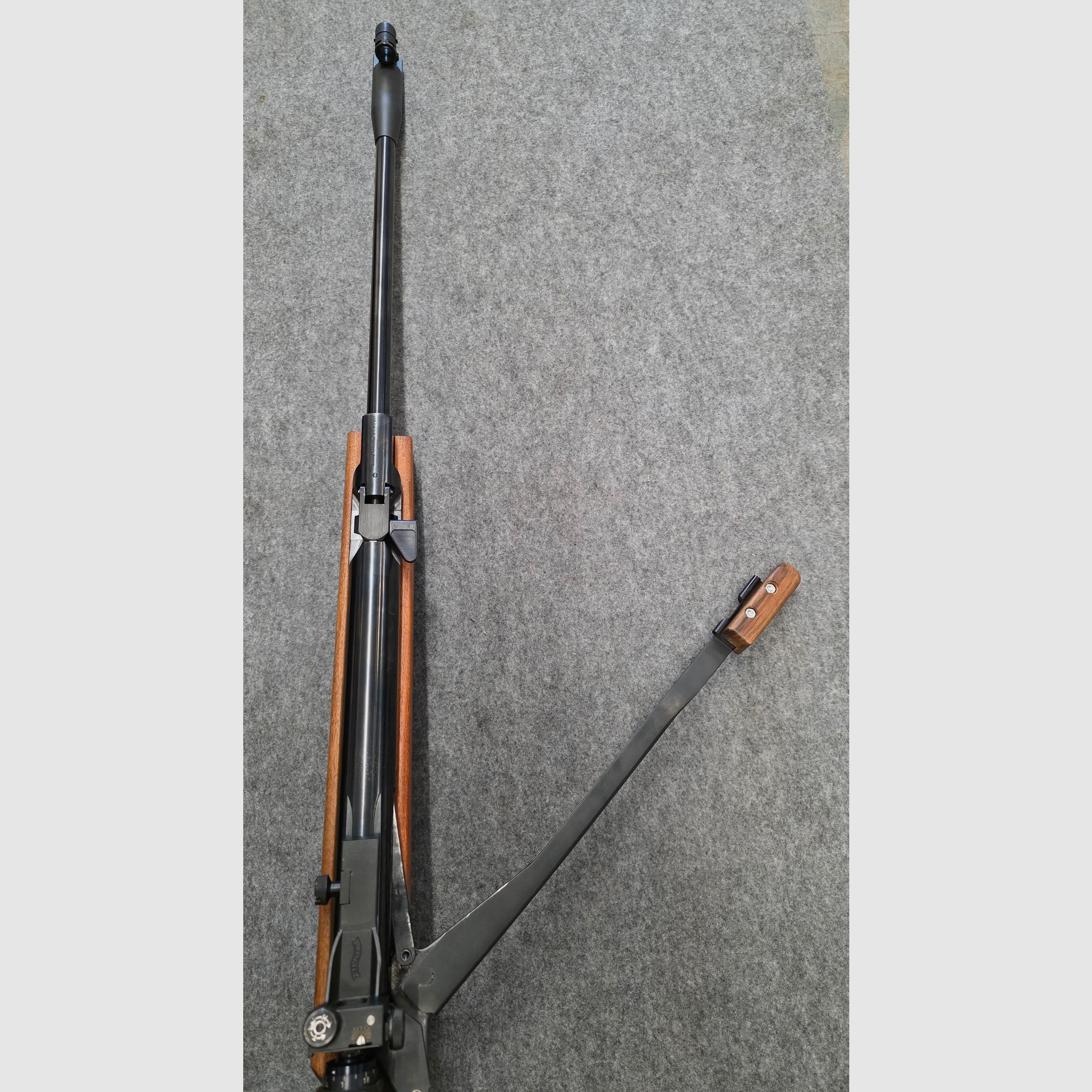 Match Luftgewehr Seitenspanner Walther LGR  sehr selten im tollen Zustand, kaum benutzt.