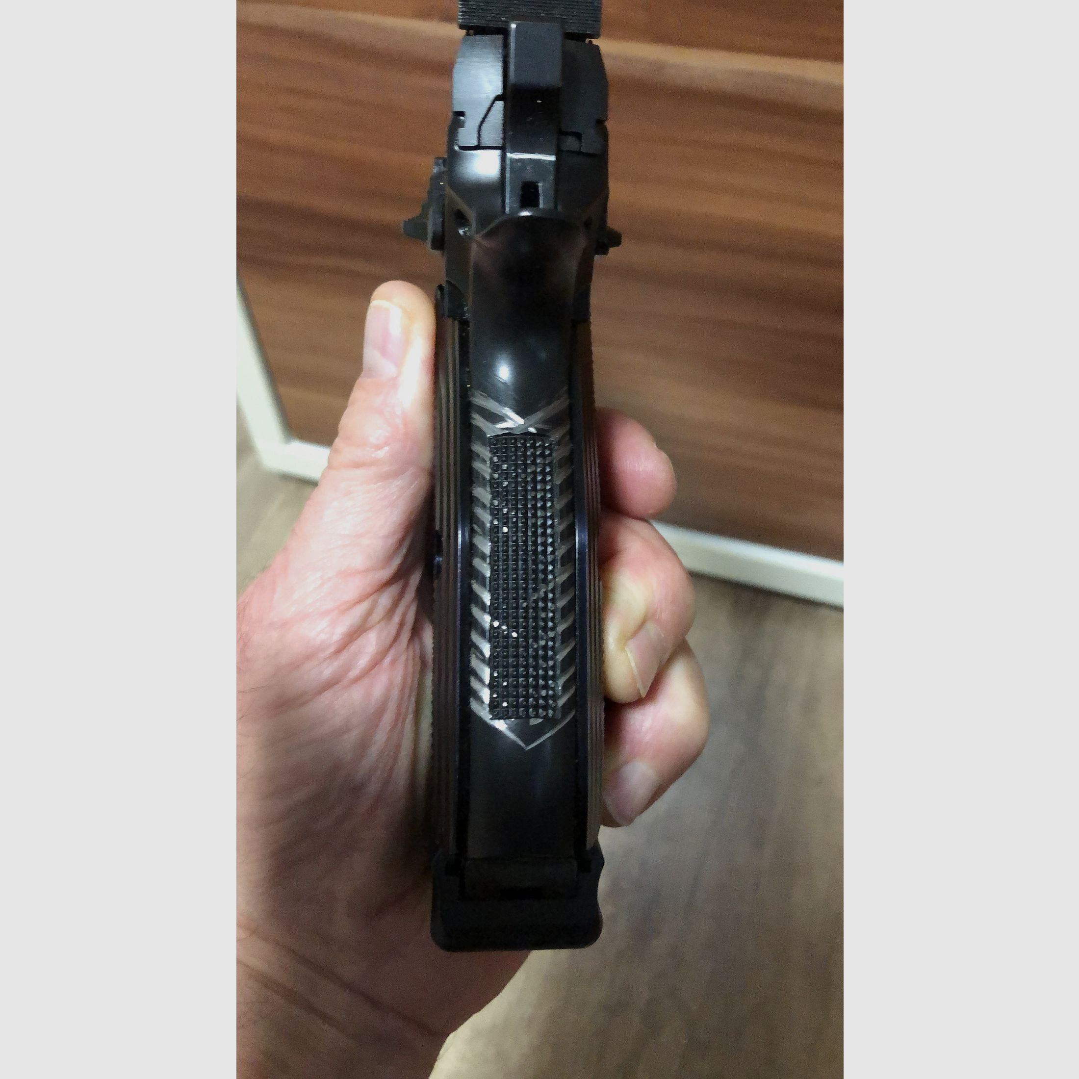 Precisiepistool van het huis CZ-Taipan Pro Tuning