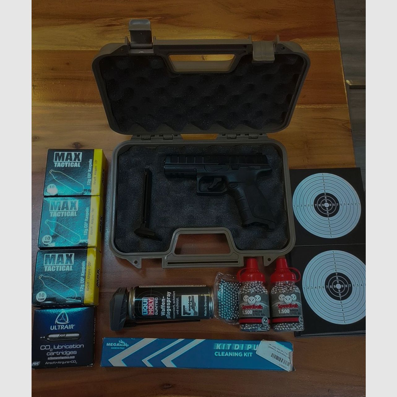 Beretta APX CO₂ Airsoft – très bon état – disponible immédiatement prix à débattre