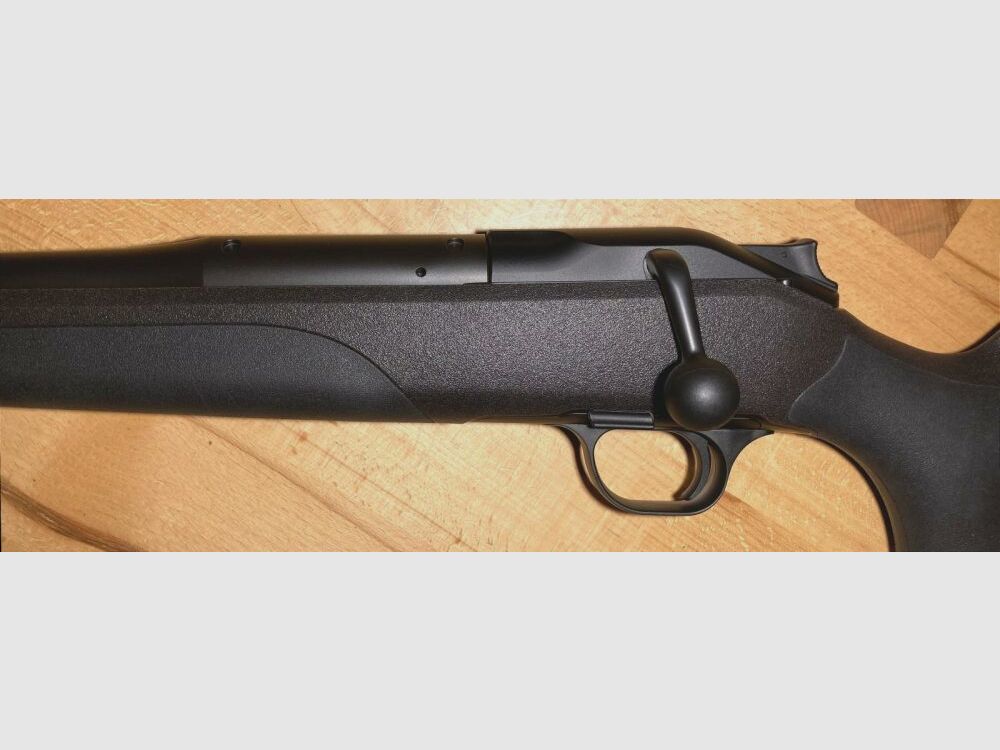 Blaser R8 Professional LINKSHANDIGE GEWEER