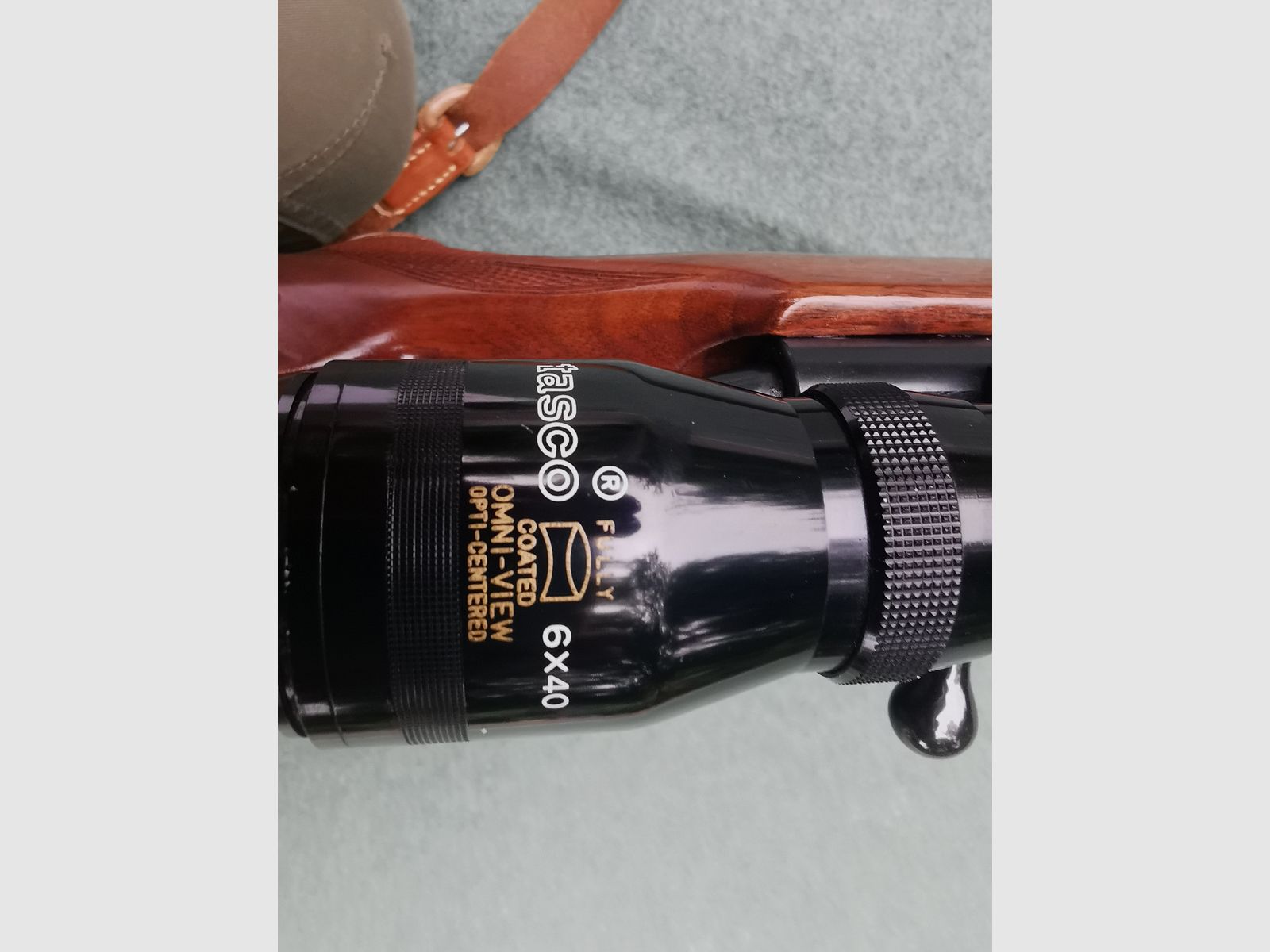 Repetierbüchse Kriegeskorte KK mit Tasco 6x40 und Schalldämpfer