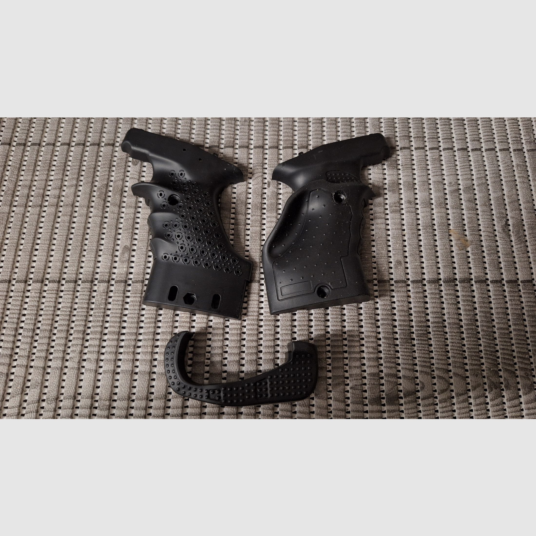 Poignée de forme pour pistolet à air Zoraki HP01 gaucher noir