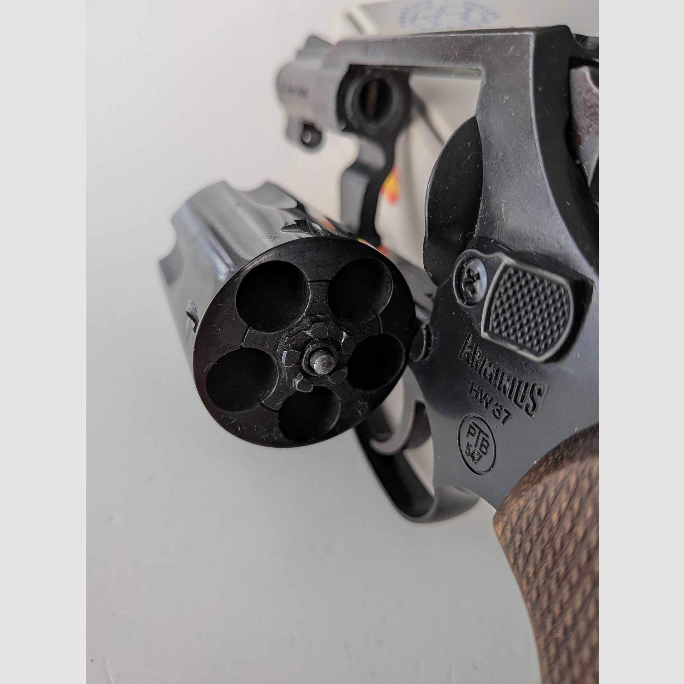 Arminius Weihrauch HW37 ++ Alte PTB 547++ Holzgriffe Schreckschuss Revolver 9mm Knall HW 37