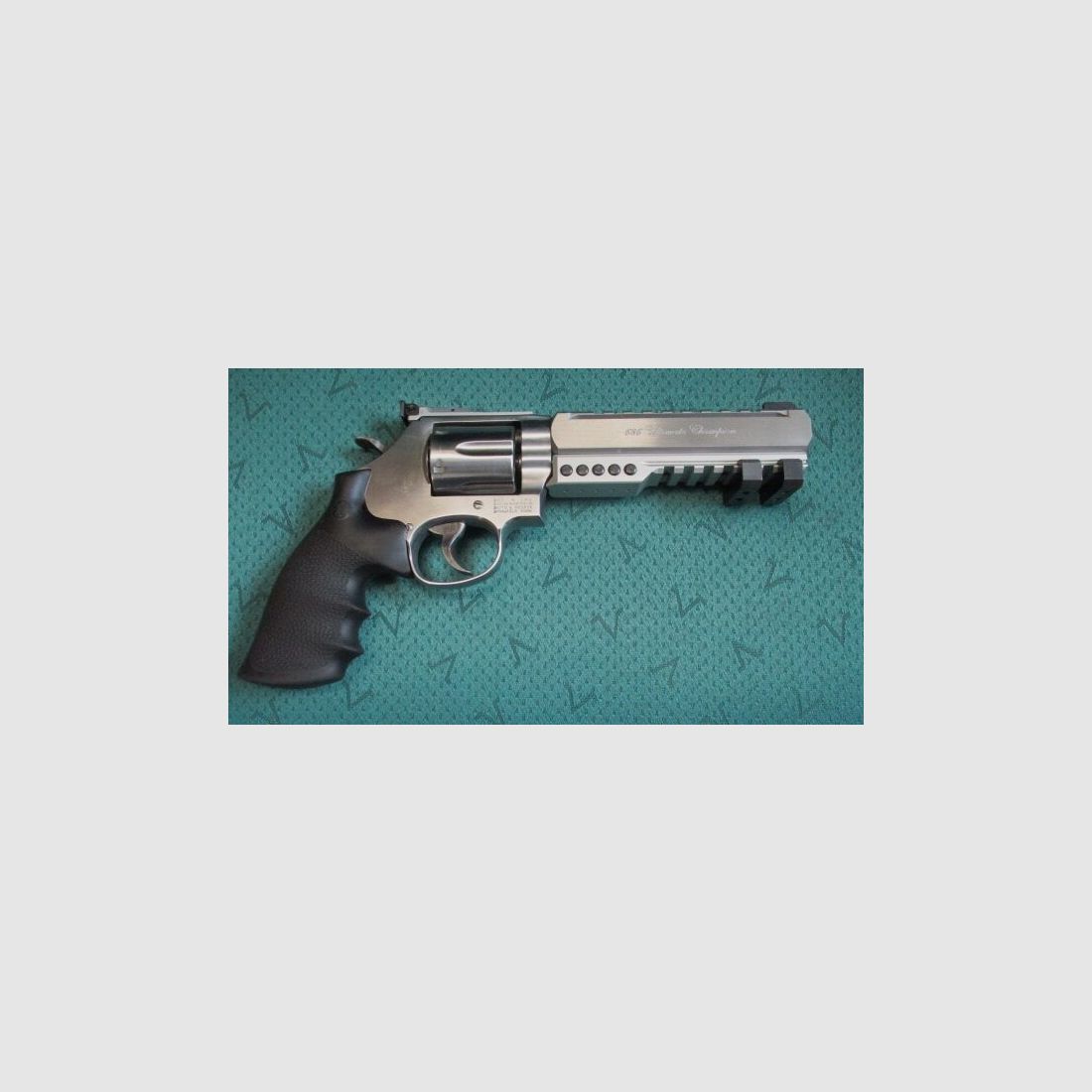 Revolver Smith & Wesson Mod. 686 Ultimate Champion 686 UC