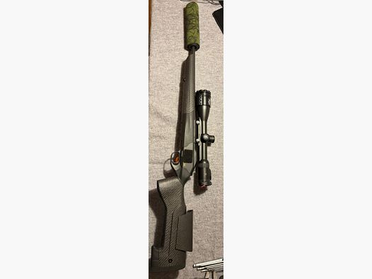 Blaser R8 Ultimate .308 Win. avec FBT Super Ergo carbon stock – équipement complet