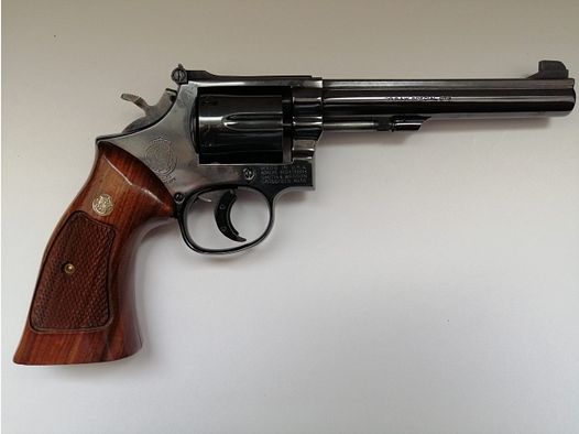 Magnifique révolver Smith&Wesson K38 / 14-3. Cal.38 SP – MODELE TARGET – neuf!