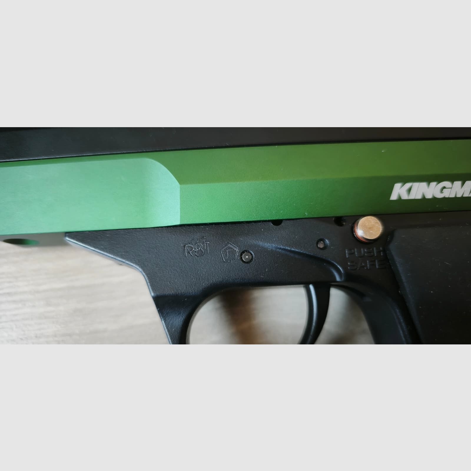 Kingman Eraser RAM Pistol – Racing Green