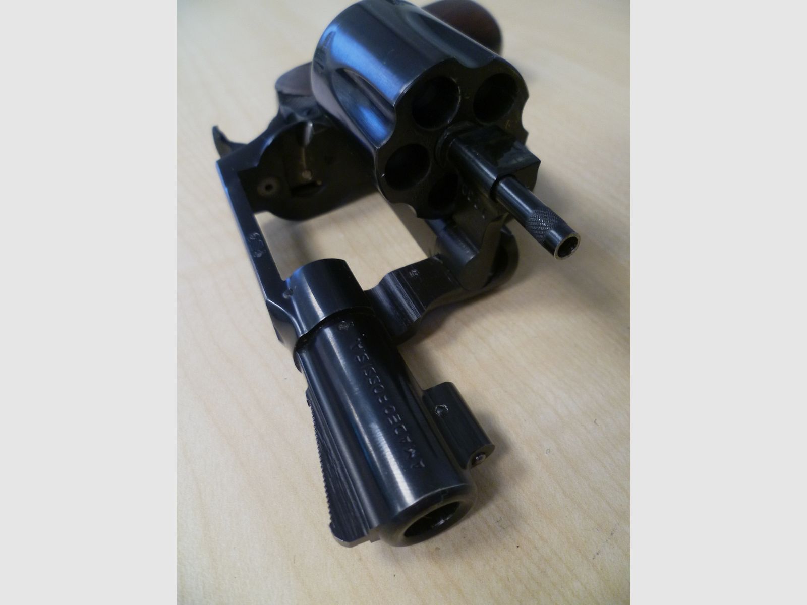 Revolver Rossi Model 27 .38 Special