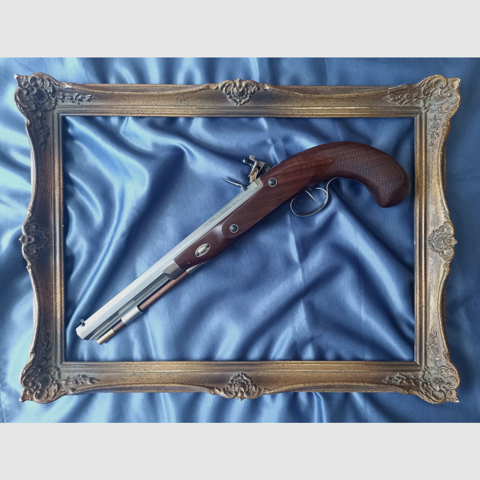 Charles Moore flintlock pistol cal .45Pedersoli (with original packaging) muzzleloader black powder
