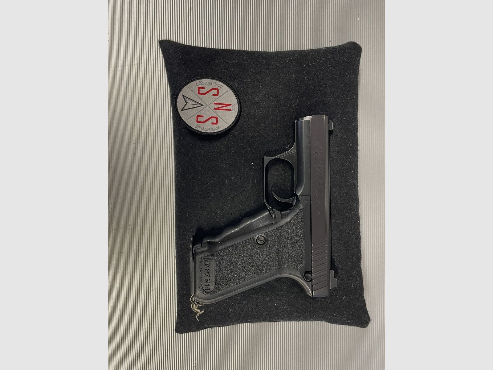 Heckler & Koch HK P7 M13 + 2 x 20er-Magazine