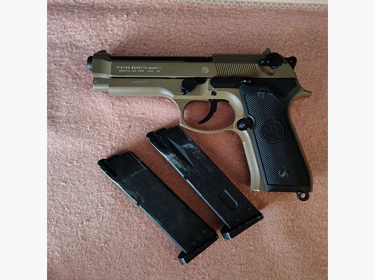 Beretta  M92 FS Sjc oder Scr Umarex