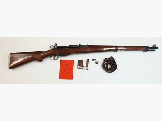 Waffenfabrik Bern Karabinek powtarzalny Szwajcarski Schmidt Rubin K31 Kaliber 7,5x55 Swiss z dopasowanymi numerami i odnowiony
