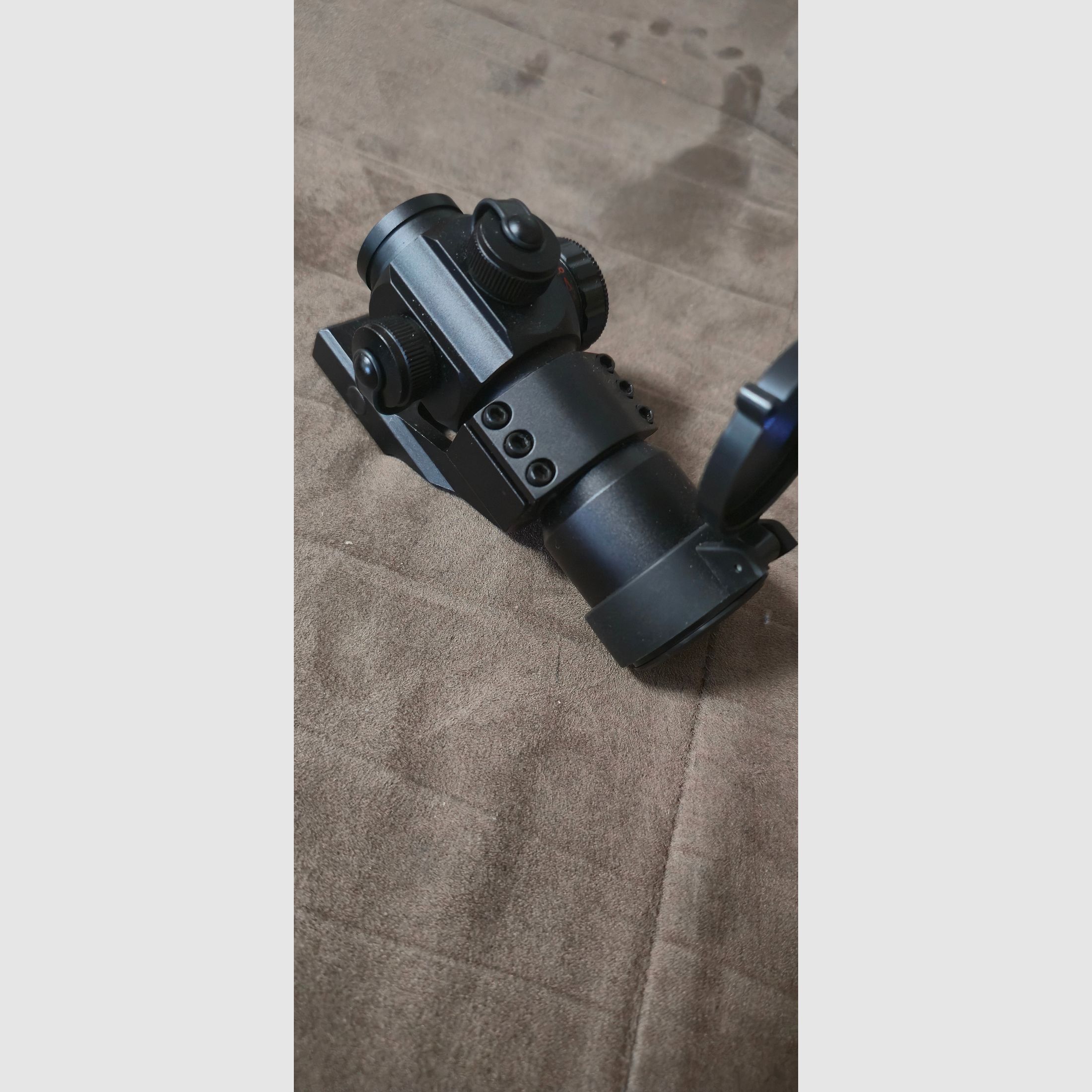 RedDot with 3× magnification - as new