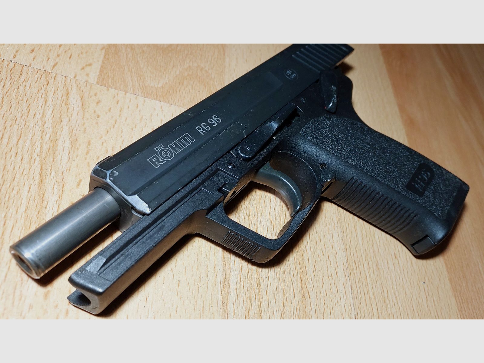 Röhm RG 96 blank firing pistol blued (PTB 699)
