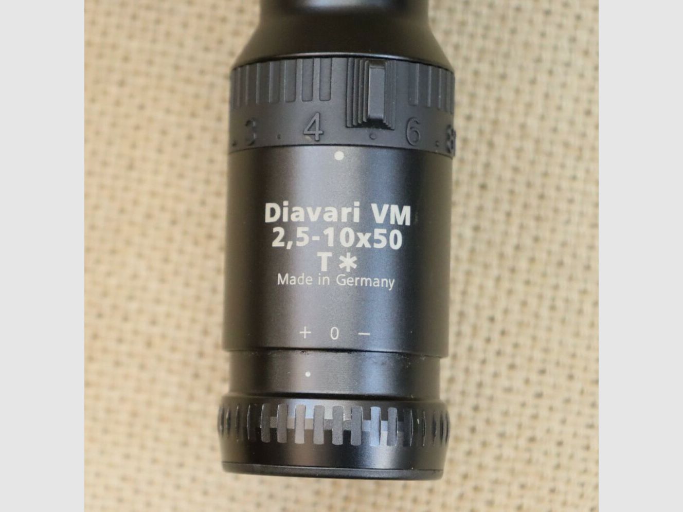 Sauer Weatherby Europa 8x68S incluye Zeiss Diavari 2,5-10x50 T, Abs. 4 punto iluminado