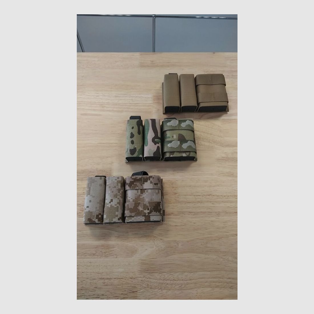Pouch 1+2 Lado a Lado KYWI Shorty (5.56 Mag/2x Mag de Pistola) Esstac USA