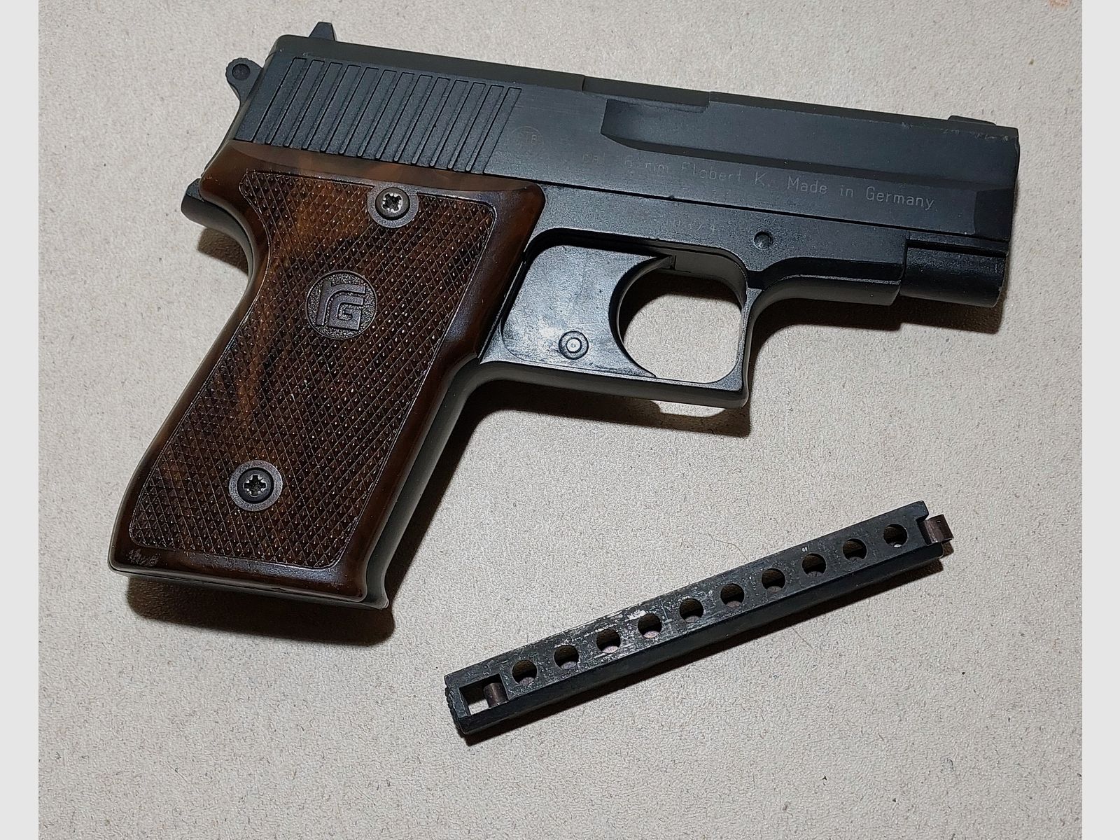  Röhm RG 300 Schreckschuss Pistole Kal. 6 mm 