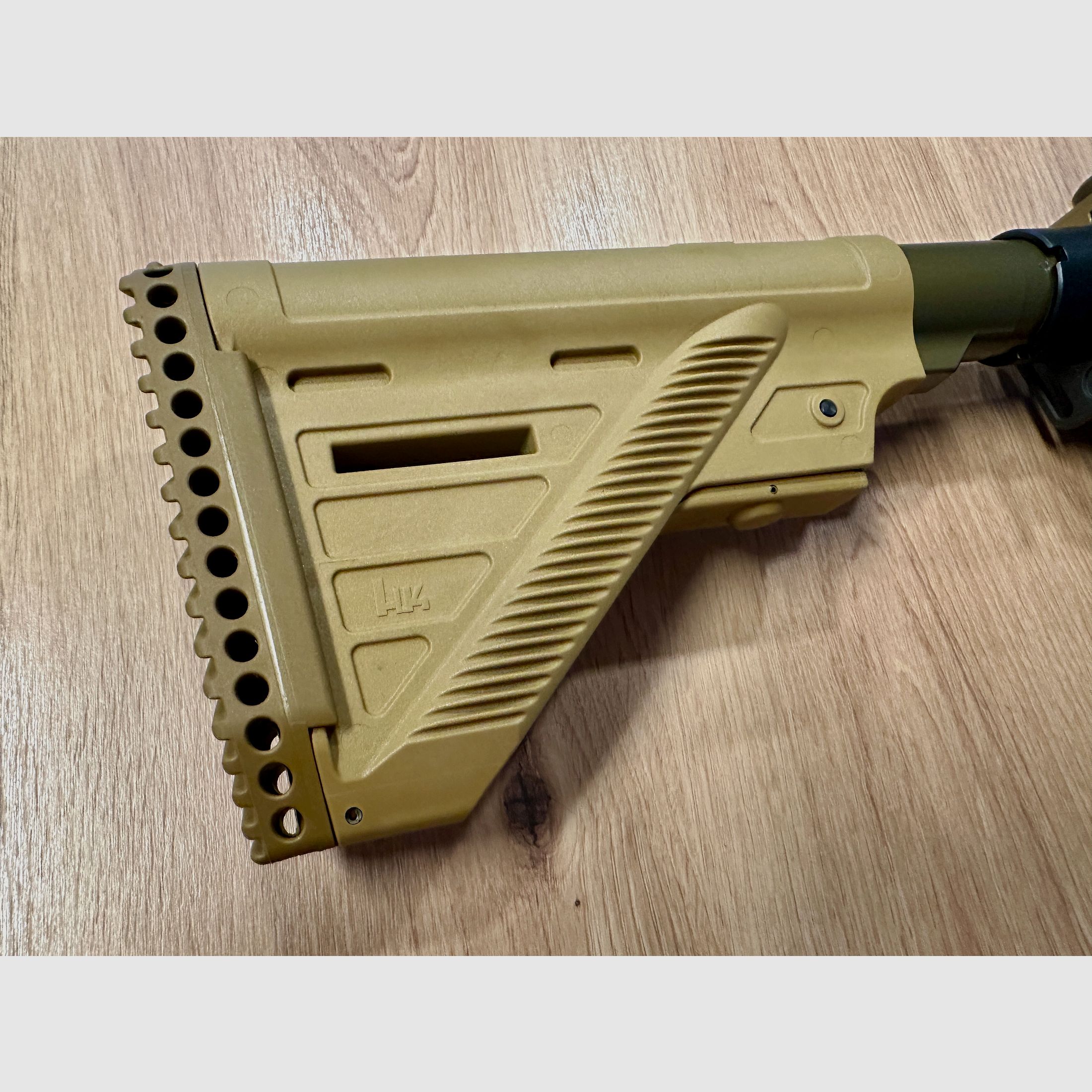 Heckler & Koch MR223 A3 16,5“ in  RAL 8000